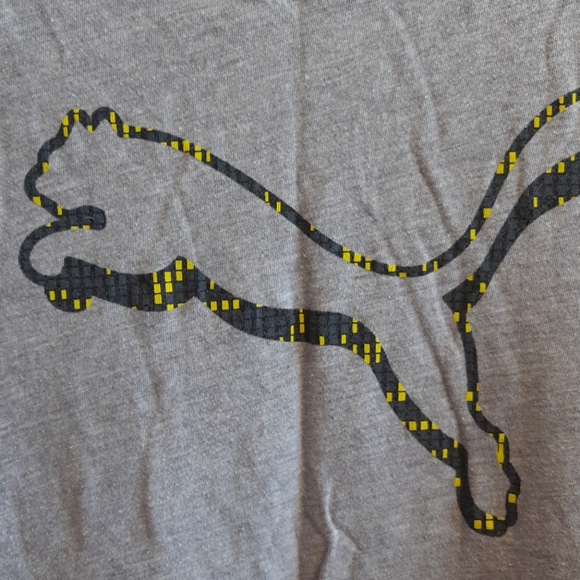 💞 Puma t shirt - Picture 2 of 5